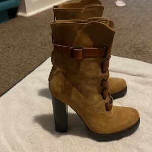 Stylish Tan Ankle Boots with Buckle Detail